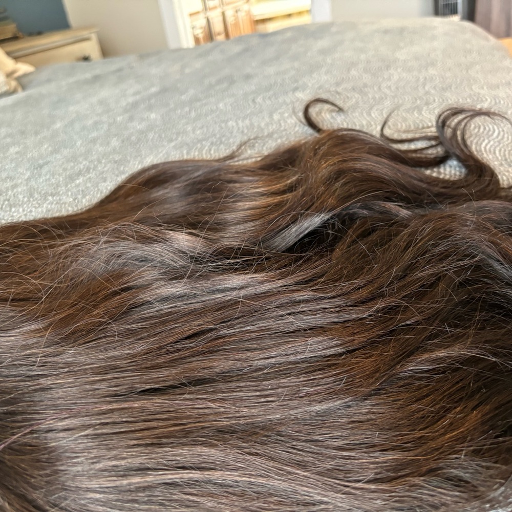Like new, dark brown 22” halo extension